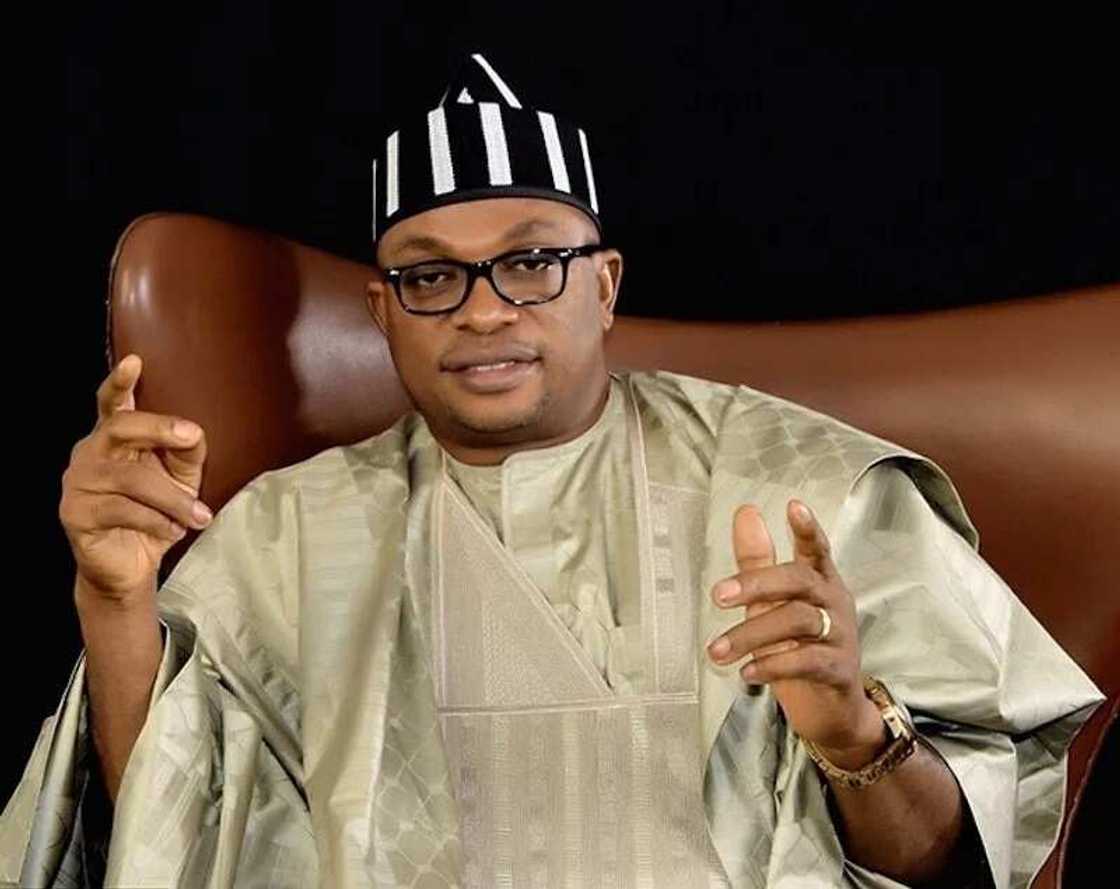 Alleged certificate scandal: Buhari, 6 other Nigerian politicians who have been soiled Alleged certificate scandal: Buhari, 6 other Nigerian politicians who have been soiled