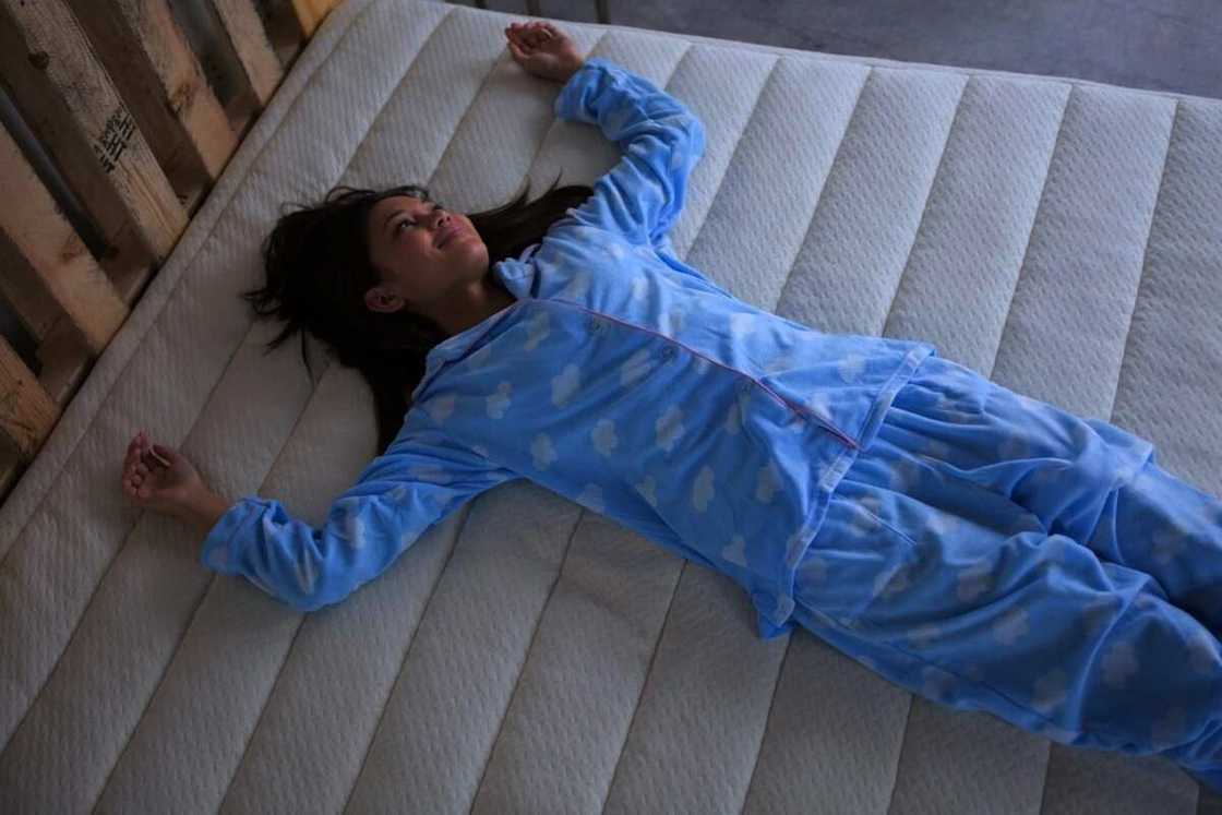 Comfortable sleeping position during pregnancy Comfortable sleeping position during pregnancy