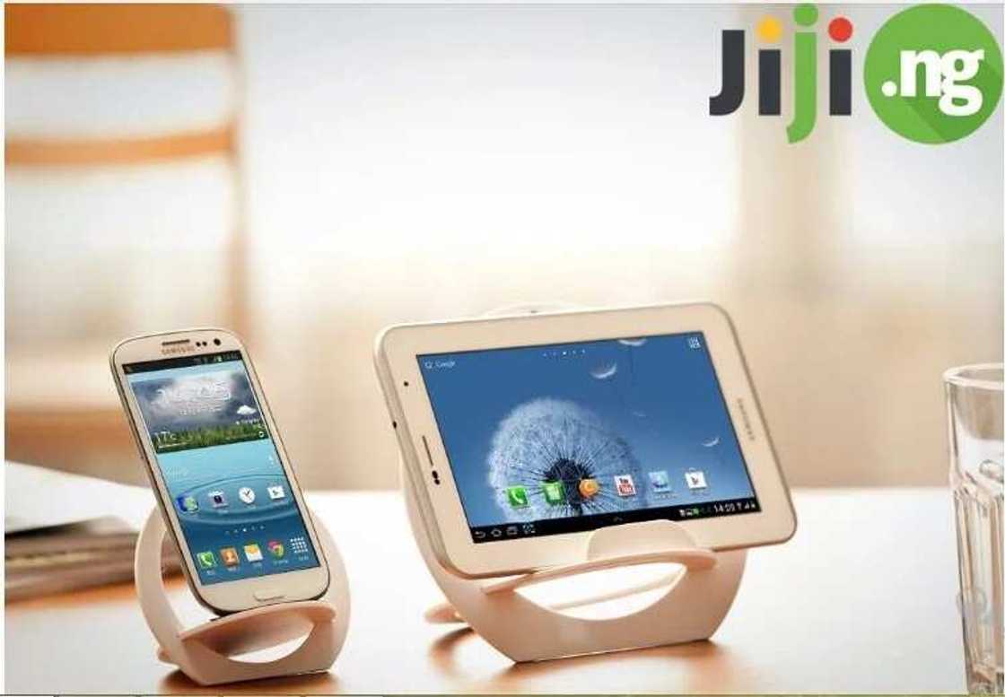 Top 7 must-have smartphone accessories Top 7 must-have smartphone accessories