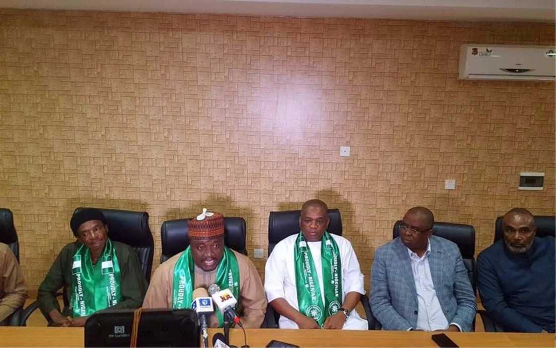 BREAKING: Arewa youth makes U-turn on quit notice, promises that nobody will harm Igbos in north BREAKING: Arewa youth makes U-turn on quit notice, promises that nobody will harm Igbos in north