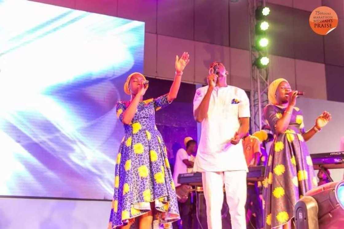 75 hours praise in honour of Pastor Adeboye 75 hours praise in honour of Pastor Adeboye