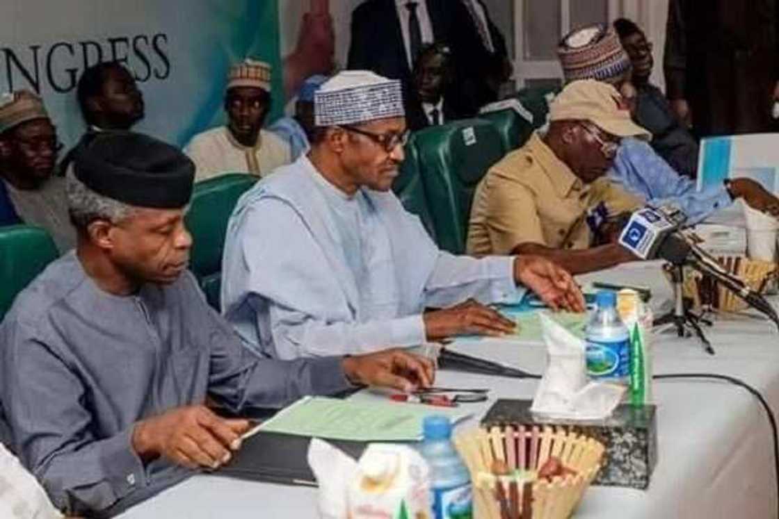 Yan takara 3 sun ki amincewa da zaben fidda gwanin yan majalisar wakilai na APC a Daura Yan takara 3 sun ki amincewa da zaben fidda gwanin yan majalisar wakilai na APC a Daura