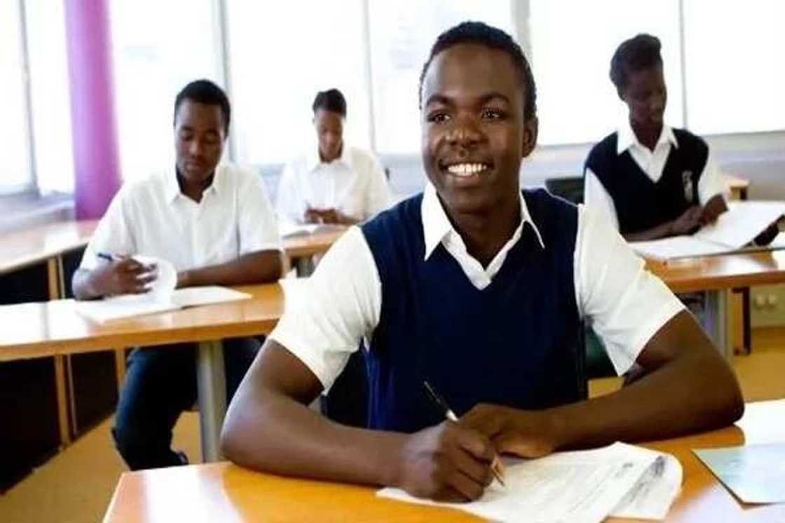 Best 10 federal government colleges in Nigeria Best 10 federal government colleges in Nigeria