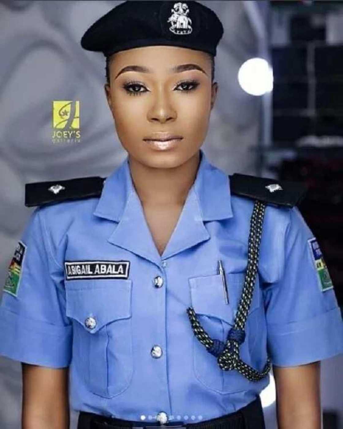 Beautiful photos of a Nigerian Female Police Officer who just graduated from the Police Academy Beautiful photos of a Nigerian Female Police Officer who just graduated from the Police Academy