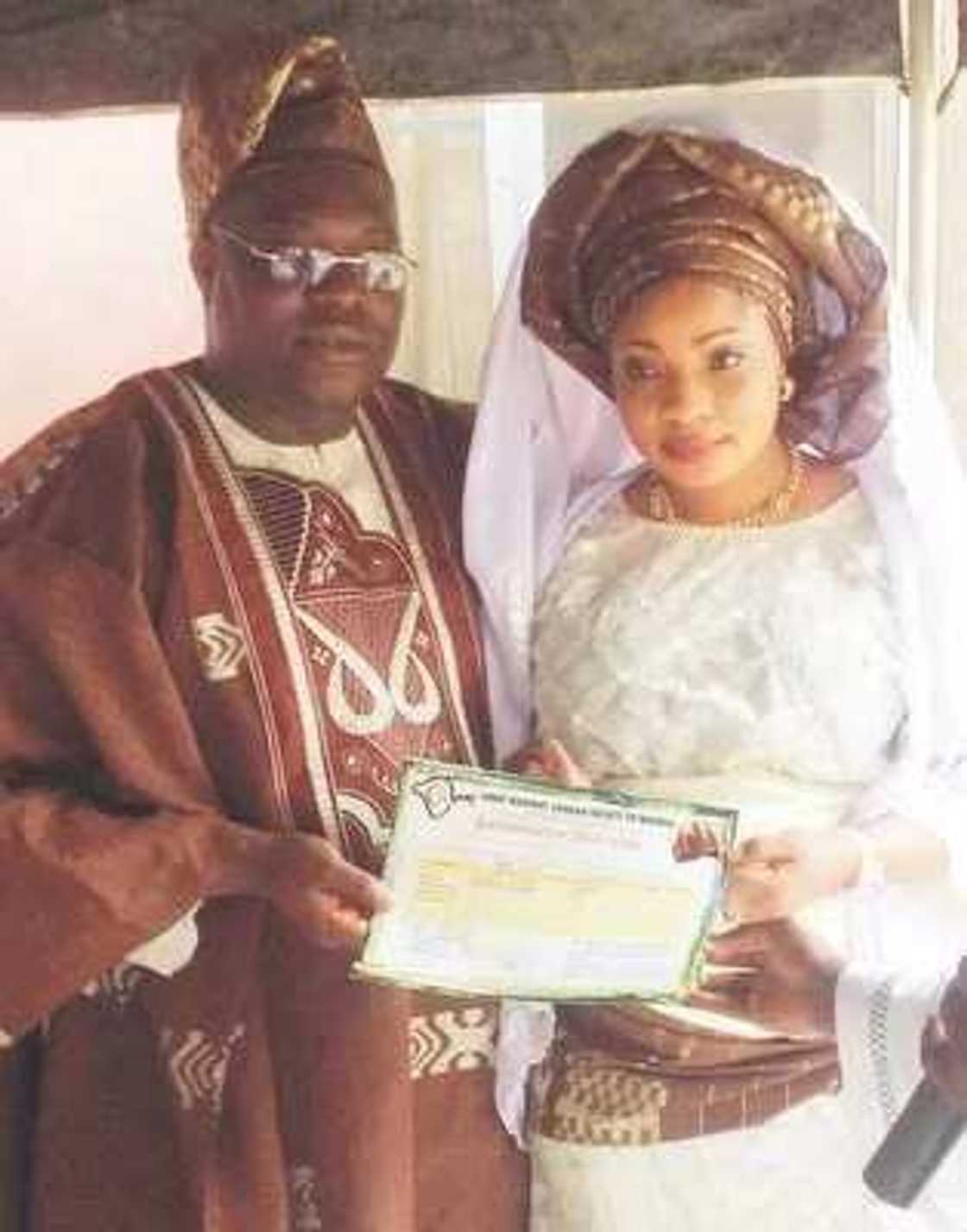 8 Actresses who abandoned Christianity for Islam 8 Actresses who abandoned Christianity for Islam