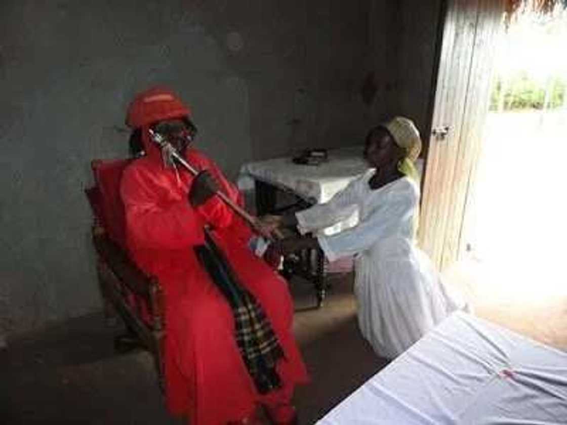 Self-acclaimed Living God In Kenya 'Jehovah Wanyonyi' Dies Of Malaria (Photos)