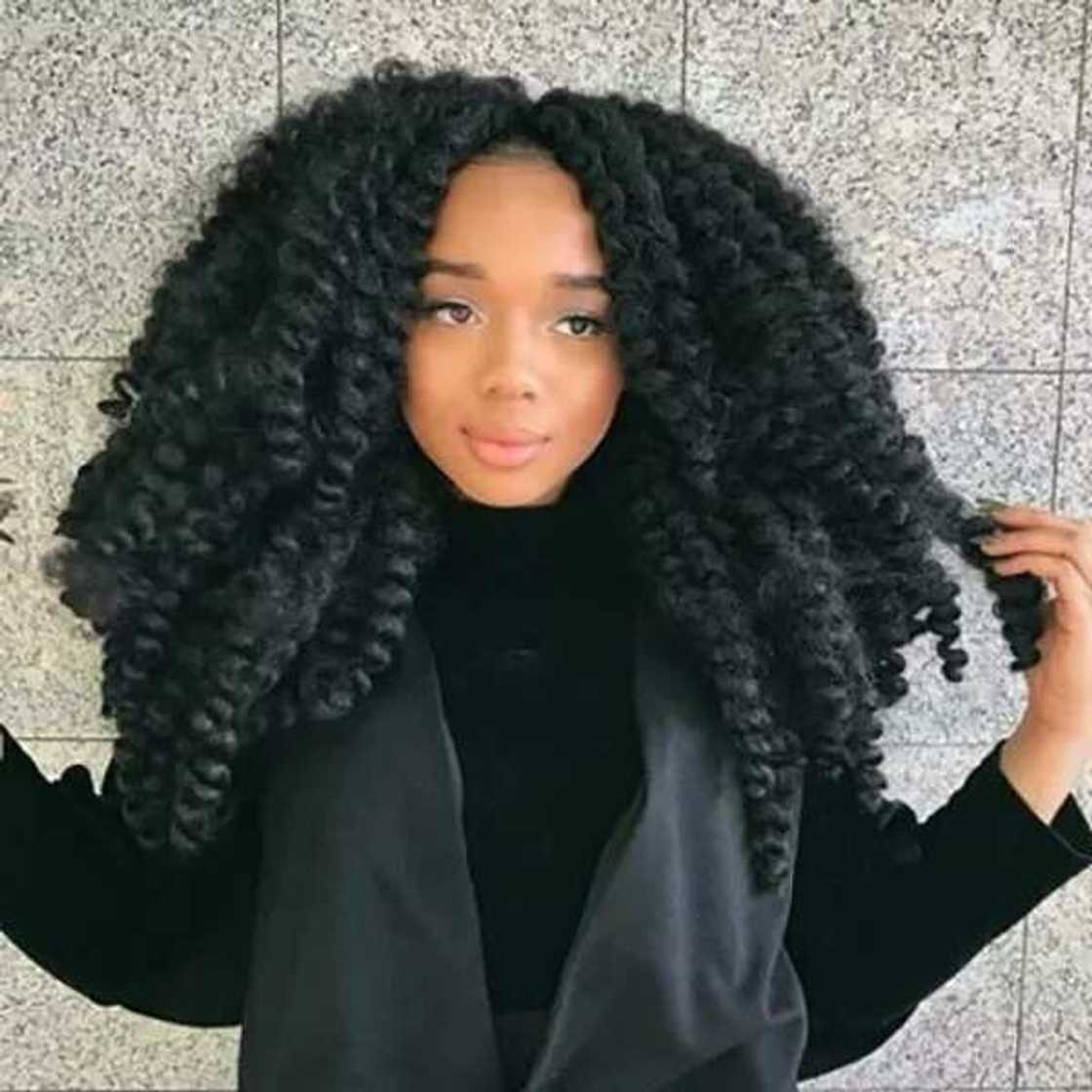Kinly braids natural look Kinly braids natural look
