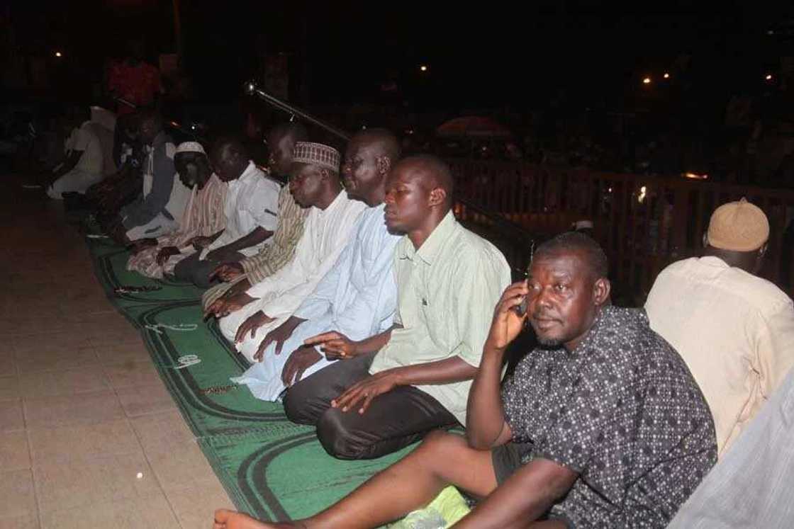 How Muslim Faithful Are Preparing For Ramadan (Photos)