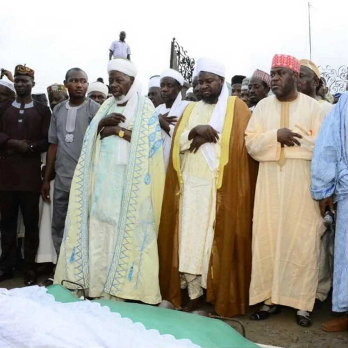 Osun state governor Rauf Aregbesola loses mum Osun state governor Rauf Aregbesola loses mum