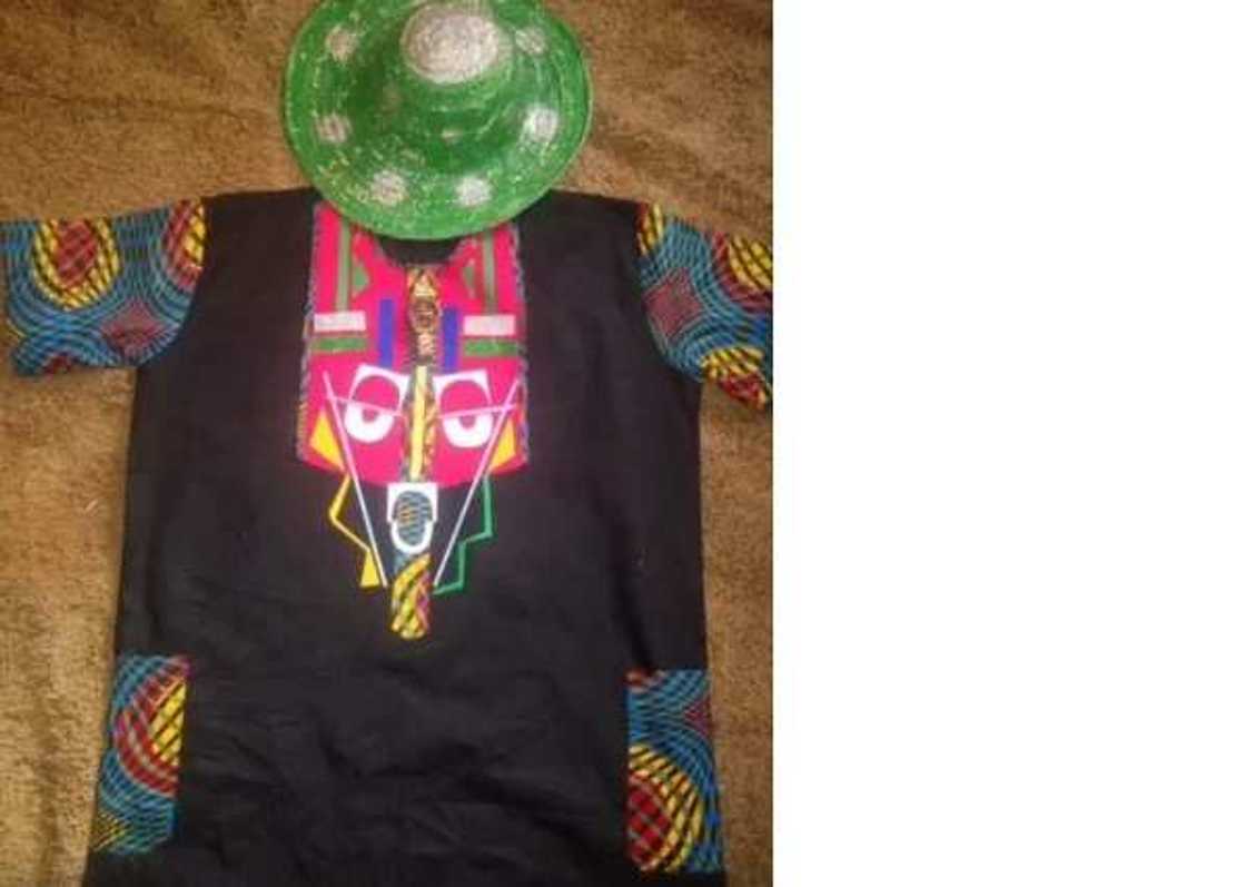 Talented Nigerian graduate makes beautiful local attires (photos, video) Talented Nigerian graduate makes beautiful local attires (photos, video)