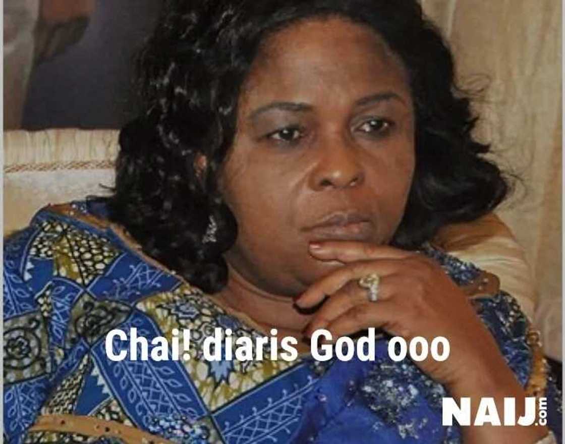 Unknown security operatives storm Abuja, raids Patience Jonathan's house Unknown security operatives storm Abuja, raids Patience Jonathan's house