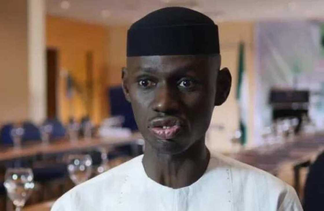 Wani Jigo a APC yayi Allah-wadai da Gwamnatin Buhari har da neman afuwar Jonathan Wani Jigo a APC yayi Allah-wadai da Gwamnatin Buhari har da neman afuwar Jonathan