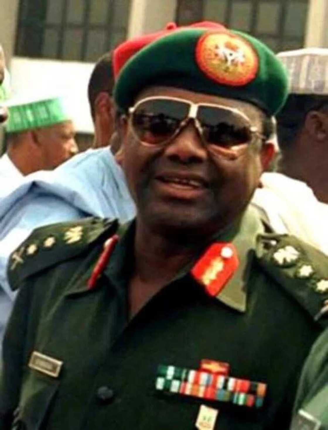 Gwamnatin Buhari ta sanar da ranar da za ta fara kashe kudaden Abacha da ta kwato