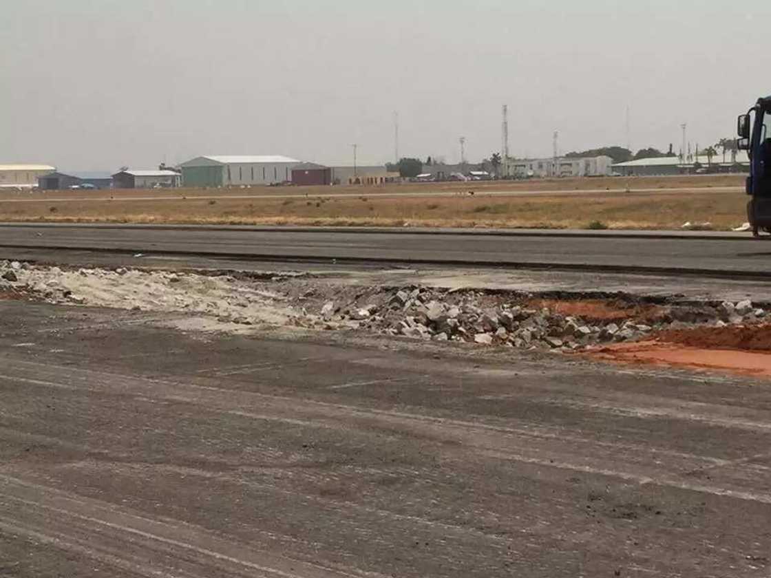 Abuja airport 57.5% completed Abuja airport 57.5% completed