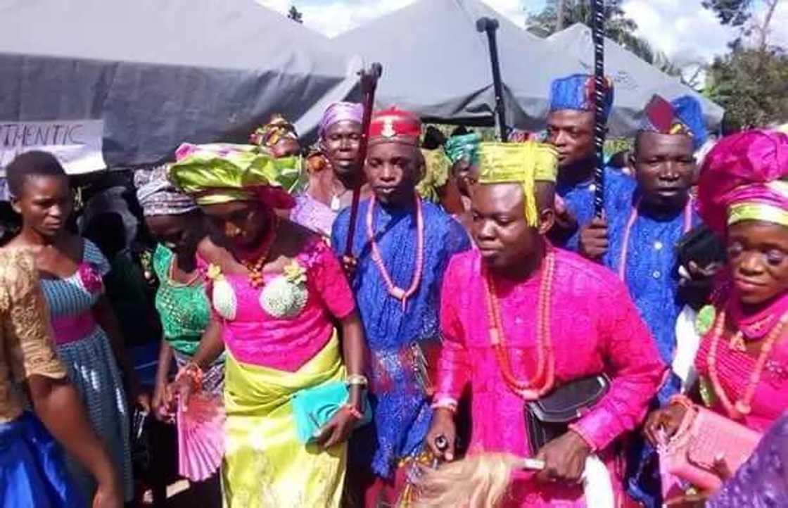 Photos from the wedding of Isoko man and his two wives in Delta State