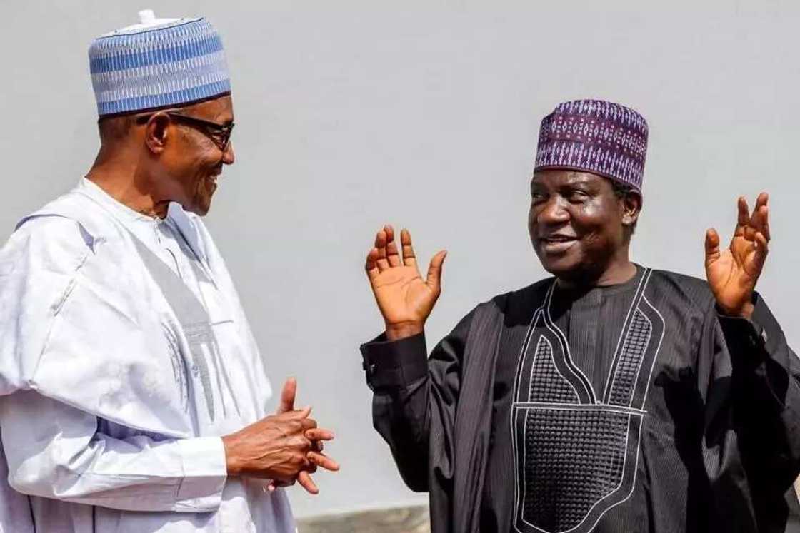 Rikicin Jos: Ya zama tilas Buhari da Lalong su yi murabus cikin gaggawa - Jonah Jang Rikicin Jos: Ya zama tilas Buhari da Lalong su yi murabus cikin gaggawa - Jonah Jang