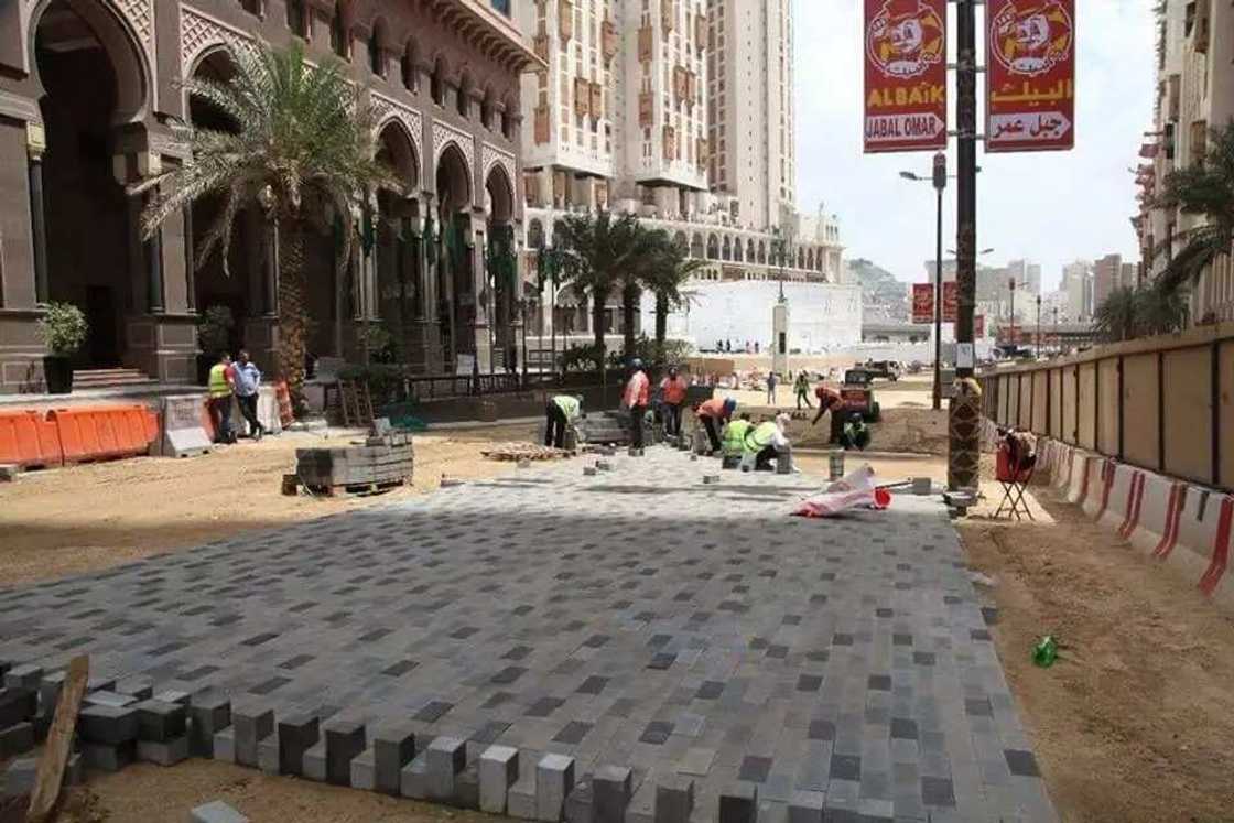 Kalli hotunan yadda ake aikin fadada kewayen Masallacin Harami a birnin Makkah Kalli hotunan yadda ake aikin fadada kewayen Masallacin Harami a birnin Makkah