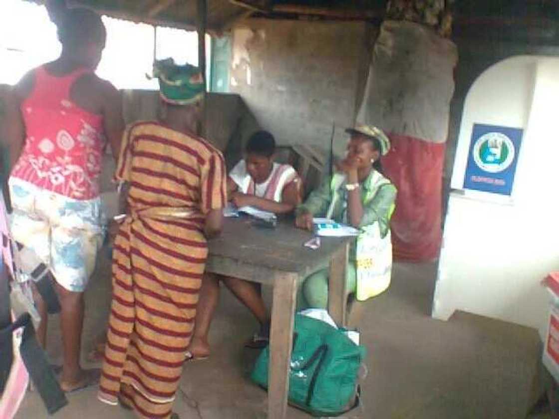 Rivers rerun: Violence erupts as INEC suspends poll in 8 LGAs Rivers rerun: Violence erupts as INEC suspends poll in 8 LGAs