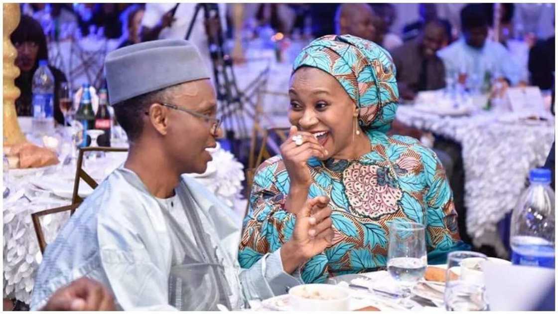 Nasir El-Rufai da matarsa sunyi shar a sabbin hotuna Nasir El-Rufai da matarsa sunyi shar a sabbin hotuna