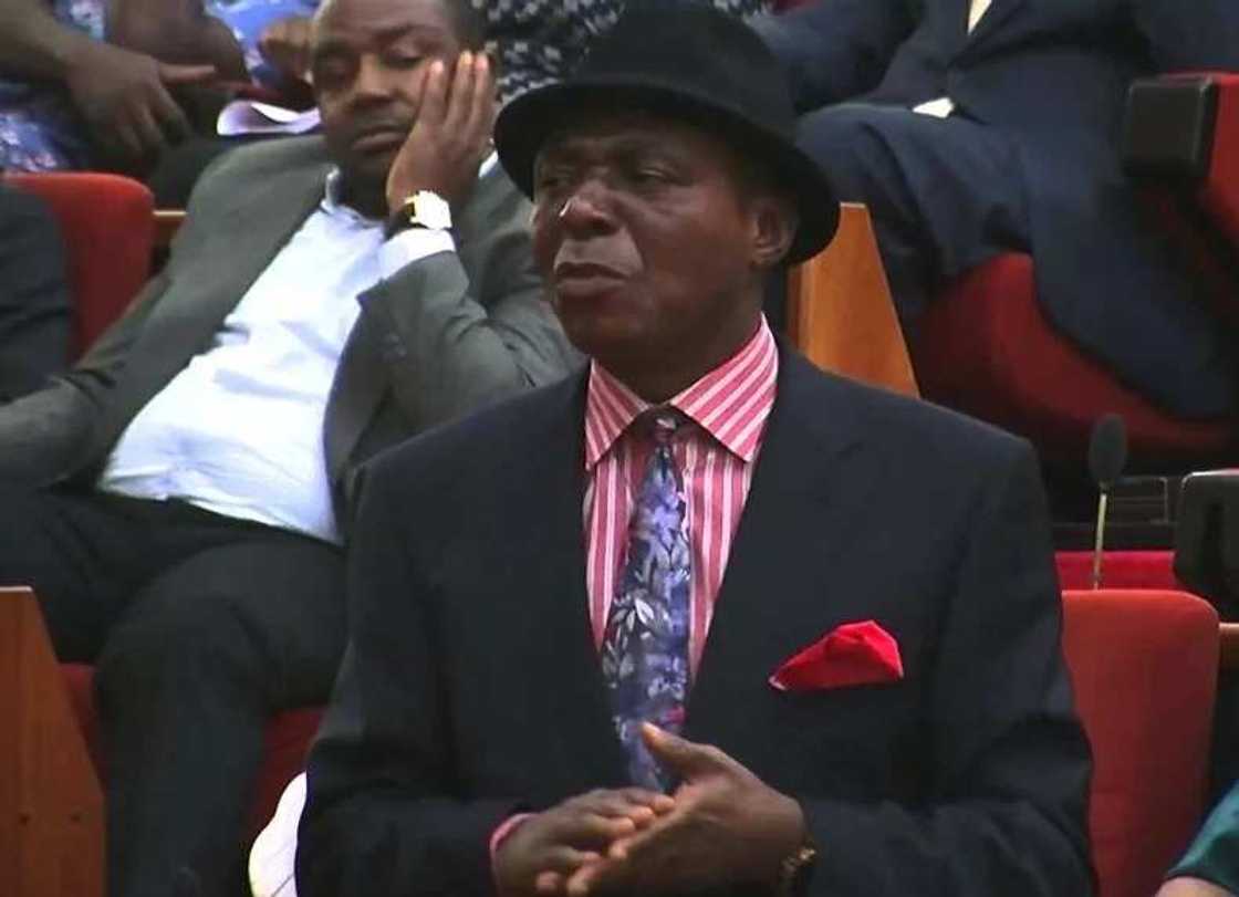 Mutane 13 da sukafi kowa dadewa a majalisar dokokin tarayya Mutane 13 da sukafi kowa dadewa a majalisar dokokin tarayya