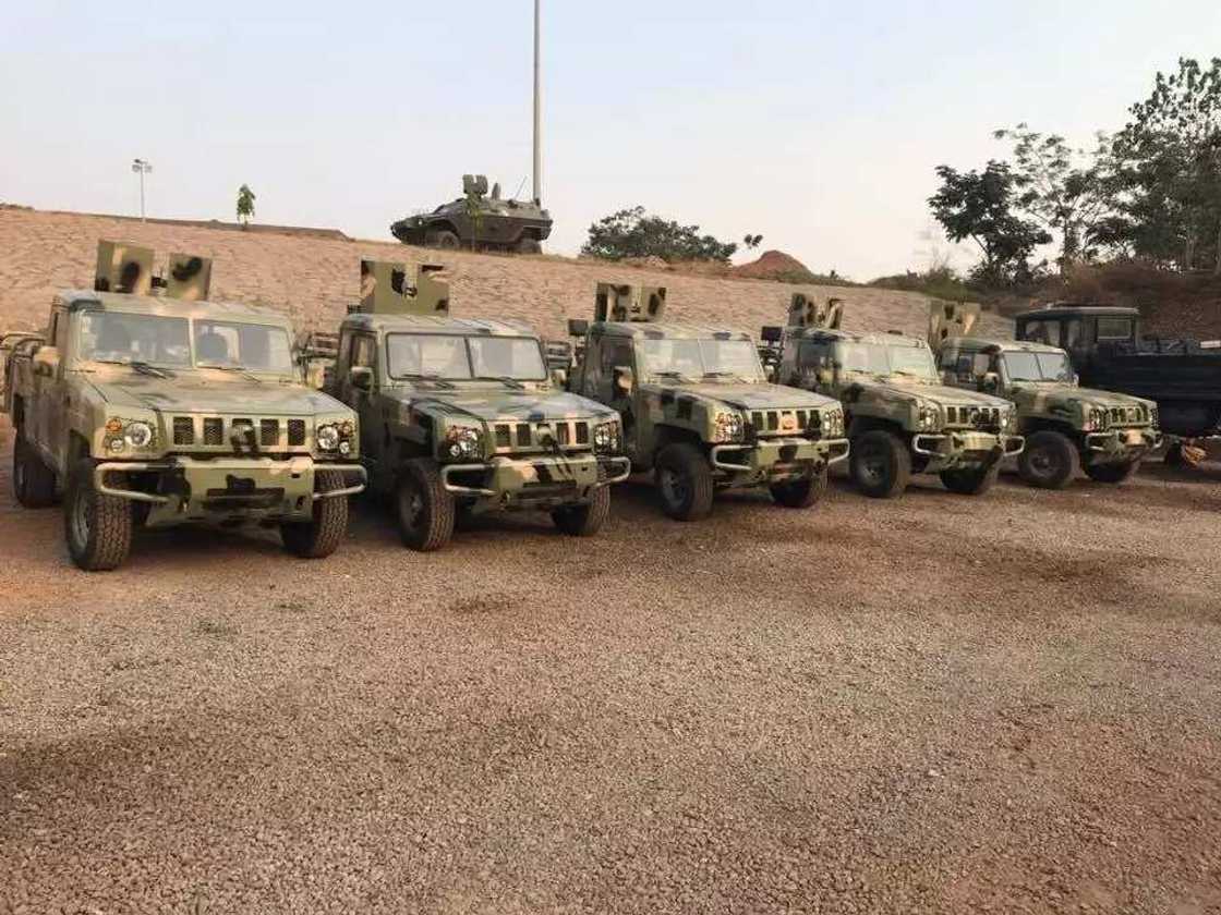 Rundunar sojin Najeriya ta siya motocin yaki daga kamfanin Innoson na Najeriya Rundunar sojin Najeriya ta siya motocin yaki daga kamfanin Innoson na Najeriya