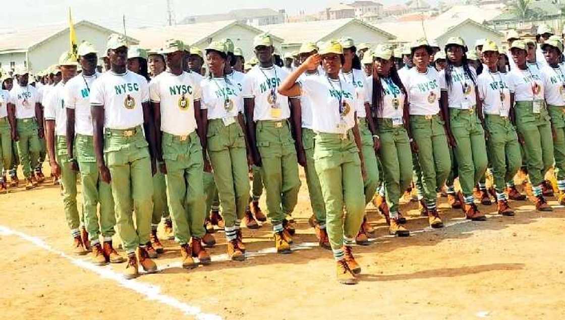 NYSC ta mayar wa da Minista martani: 'Baka yi bautar kasa ba kaima, faqat!'