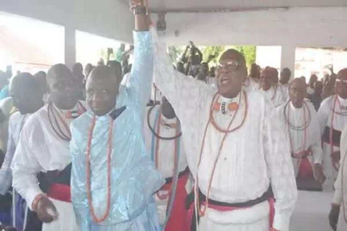 Olu Of Warri's Brother Emerges King