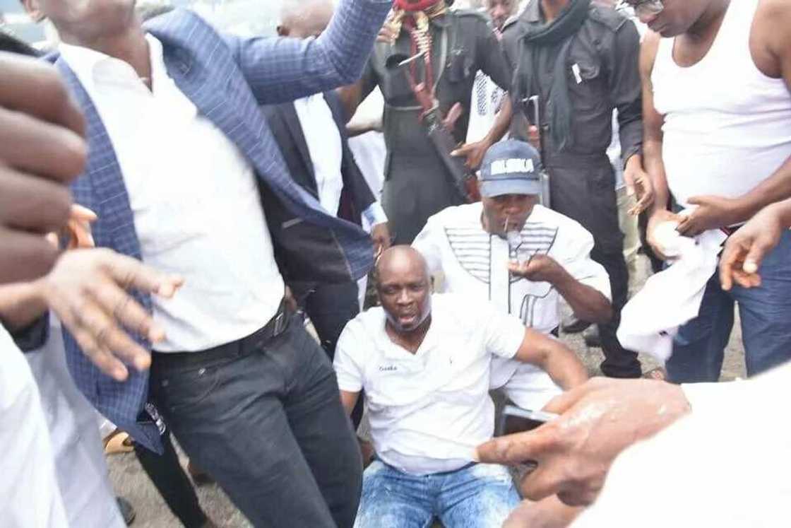 Breaking: Security operatives reportedly disperse PDP supporters from rally venue