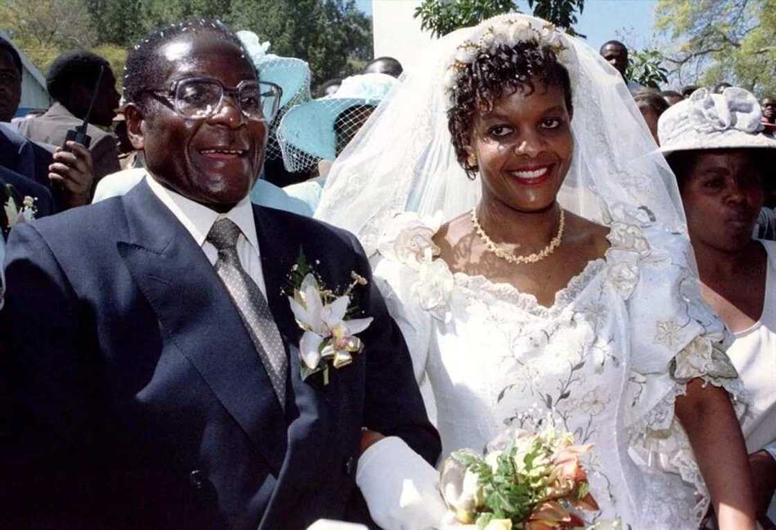 I Didn't Marry My Wife For Love - Mugabe I Didn't Marry My Wife For Love - Mugabe
