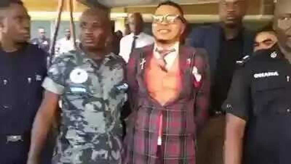 Bishop Obinim arrested and led away in handcuffs (photos) Bishop Obinim arrested and led away in handcuffs (photos)