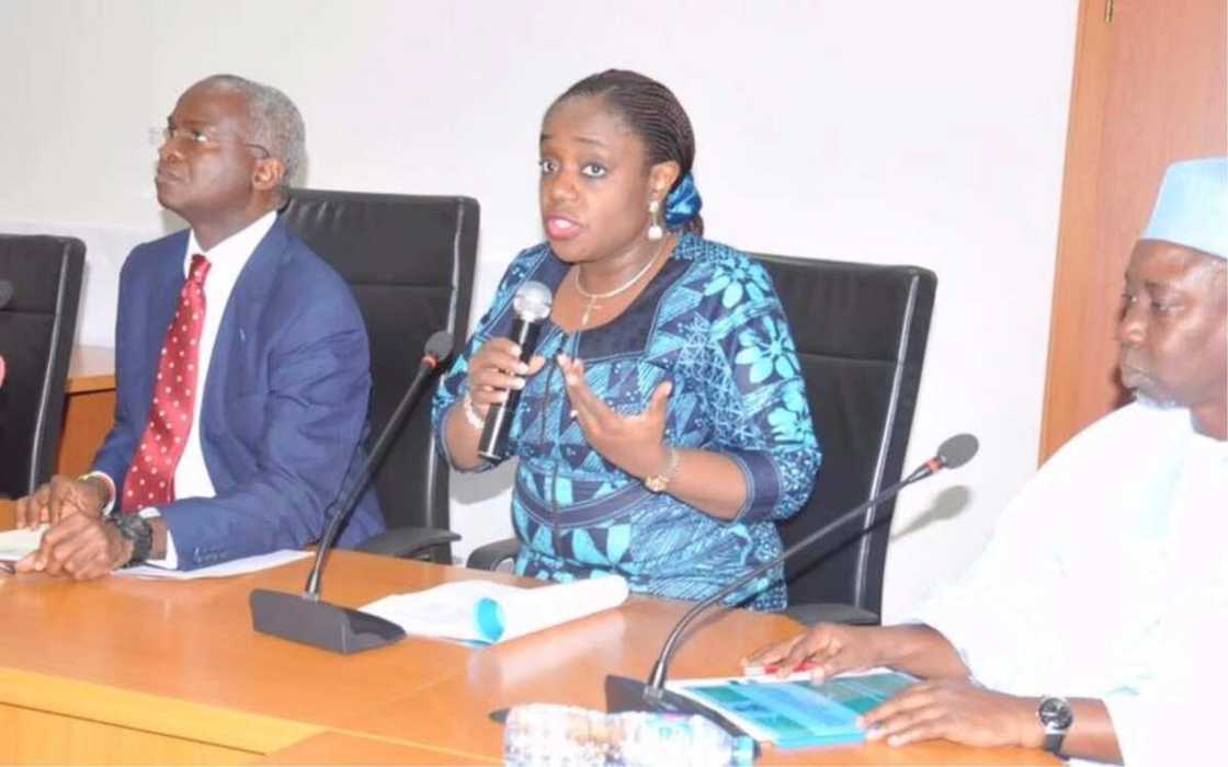 FG releases N100bn sukuk bond proceeds to finance 25 road projects FG releases N100bn sukuk bond proceeds to finance 25 road projects