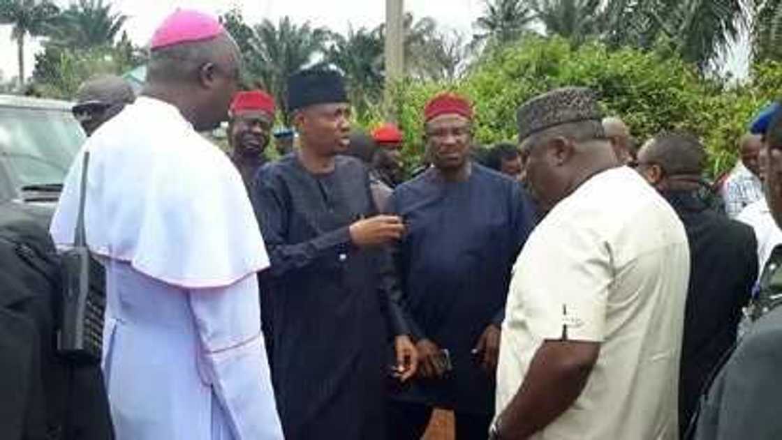 Ugwuanyi moved to tears again after Fulani herdsmen attack Ugwuanyi moved to tears again after Fulani herdsmen attack