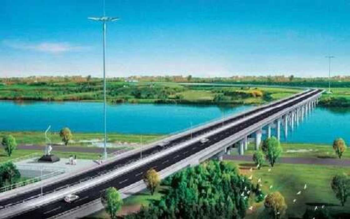 Labaran da ya girgiza Najeriya a jiya Litinin Labaran da ya girgiza Najeriya a jiya Litinin