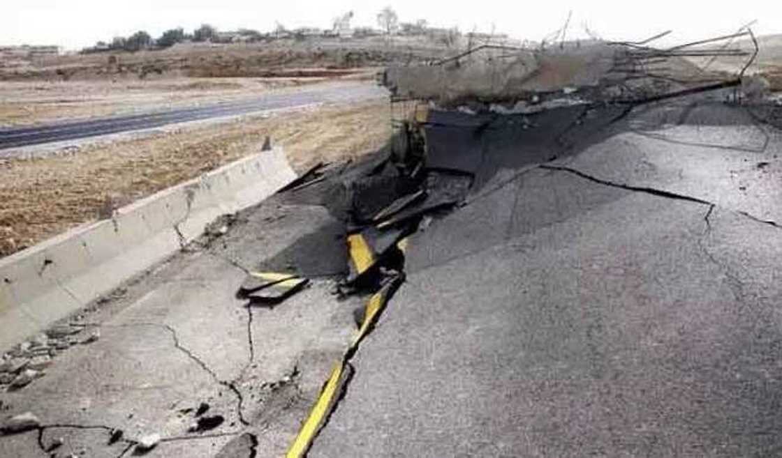 Fukushima nuclear plant workers evacuated amid tsunami alert, reigniting safety concerns linked to Japan’s 2011 disaster. Fukushima nuclear plant workers evacuated amid tsunami alert, reigniting safety concerns linked to Japan’s 2011 disaster.