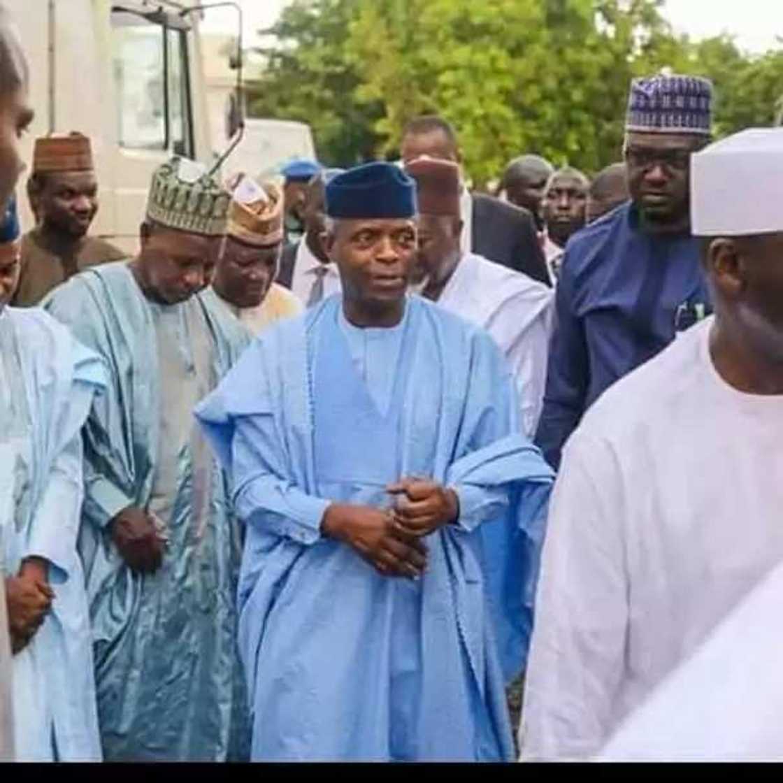 Bikin manya: Shugabannin Najeriya sun halarci bikin diyar Ministan Buhari, hotuna Bikin manya: Shugabannin Najeriya sun halarci bikin diyar Ministan Buhari, hotuna