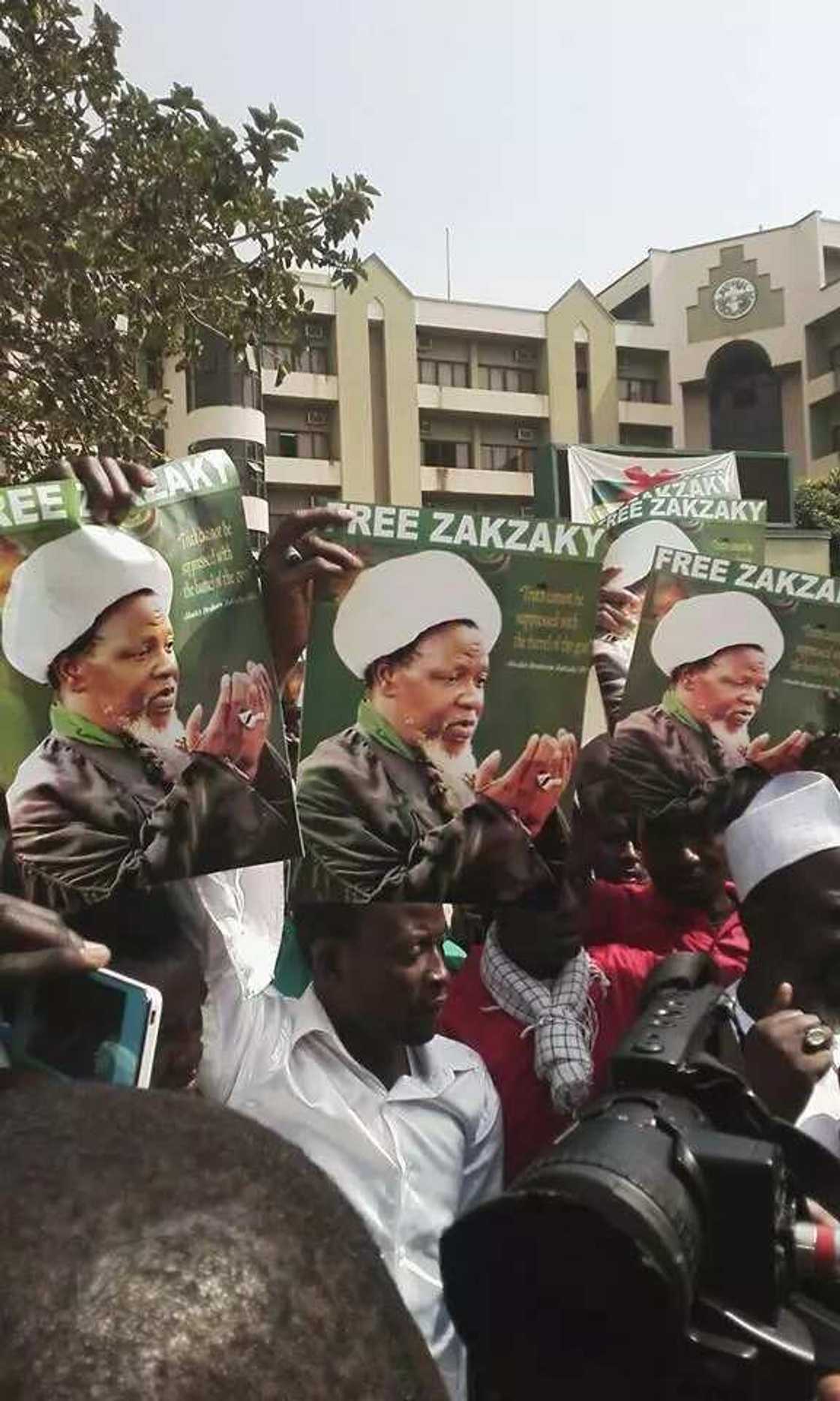 Panel On Army/Shiites Clashes Begins Hearing Panel On Army/Shiites Clashes Begins Hearing