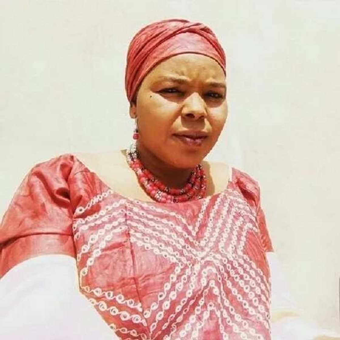 Dandalin Kannywood: Dalilin da yasa aure na ya mutu - Jaruma Asma'u Sani Dandalin Kannywood: Dalilin da yasa aure na ya mutu - Jaruma Asma'u Sani