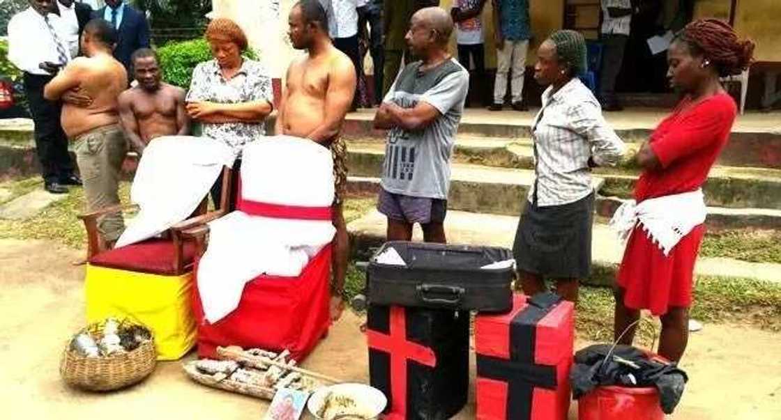 Police in Calabar parade pastor allegedly found with human heart Police in Calabar parade pastor allegedly found with human heart