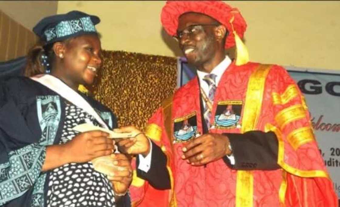 Pregnant lady who wrote JAMB 7 times, emerges the best graduating student in LASU