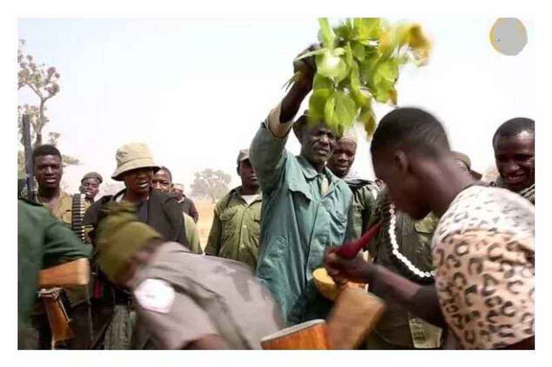 Meet Aisha, a former antelope hunter who now tracks Boko Haram Meet Aisha, a former antelope hunter who now tracks Boko Haram