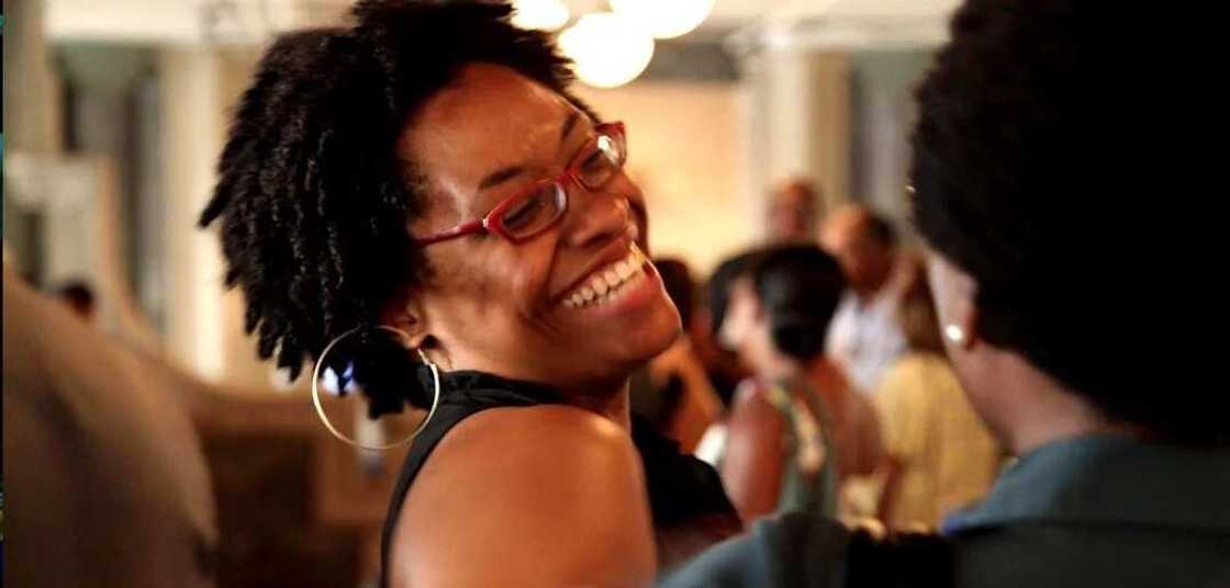 9 major things you should never do to please your woman 9 major things you should never do to please your woman