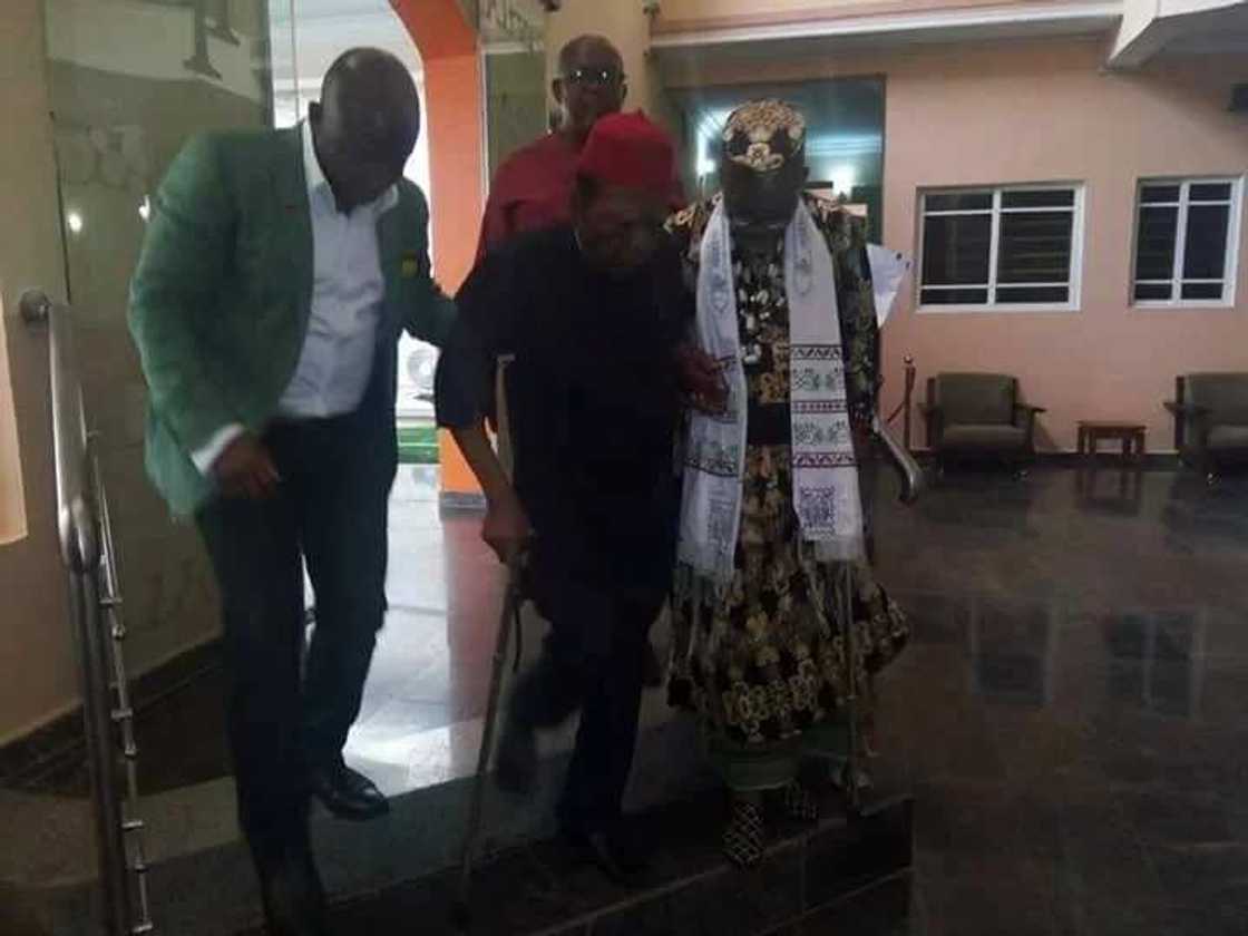 Nnamdi Kanu speaks after meeting with South east governors (photos) Nnamdi Kanu speaks after meeting with South east governors (photos)