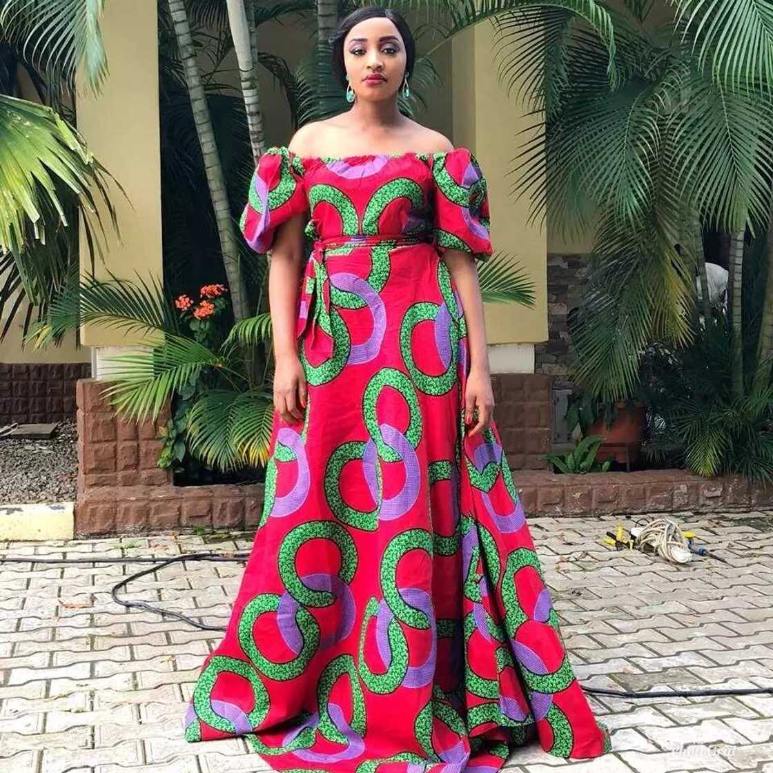 Dandalin Kannywood: Jaruma Rahama Sadau ta tayar da kura a shafukan sada zumunta da sabbin hotuna Dandalin Kannywood: Jaruma Rahama Sadau ta tayar da kura a shafukan sada zumunta da sabbin hotuna