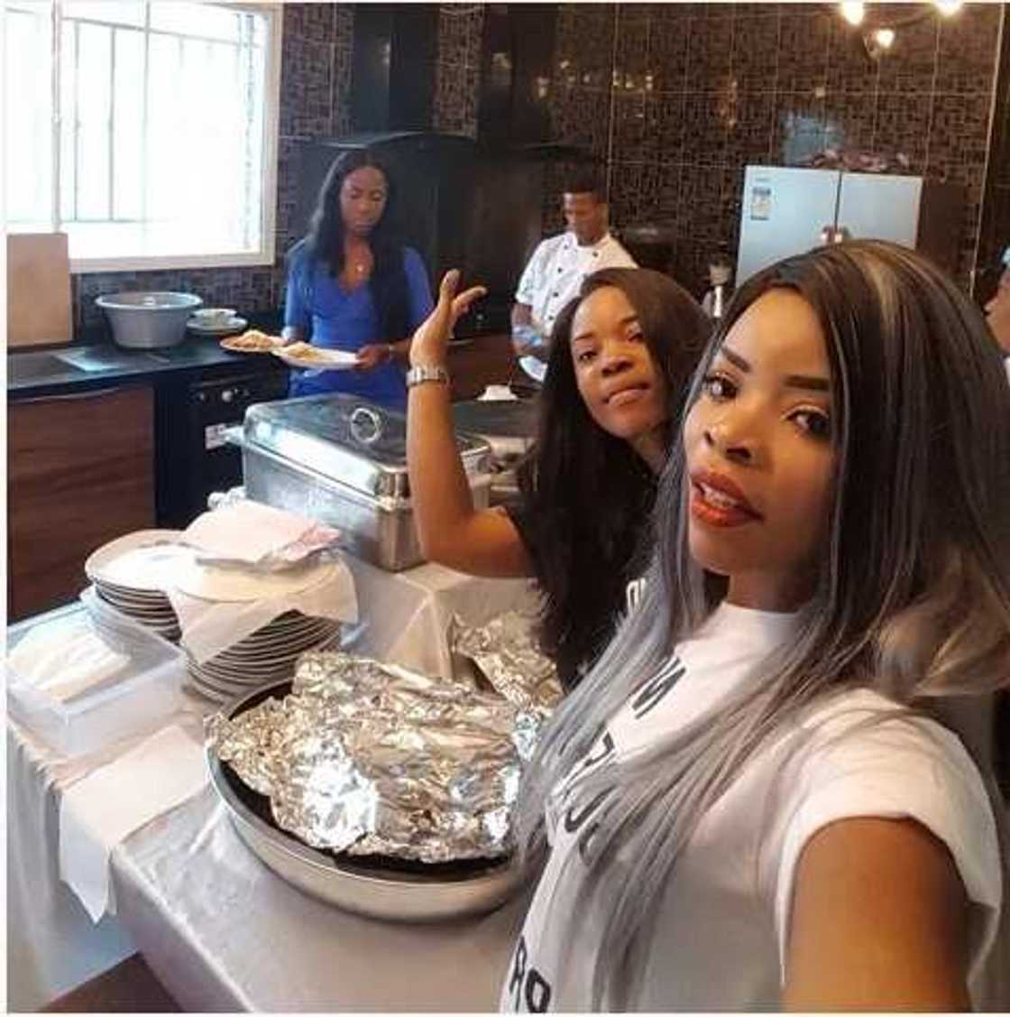 See How Celebrities Storm Linda Ikeji's Christmas Party See How Celebrities Storm Linda Ikeji's Christmas Party