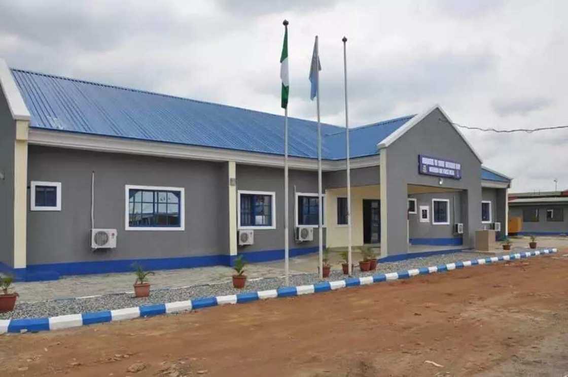 Hukumar sojin sama ta bude katafaren dakin binciken laifuka na kimiyya, hotuna Hukumar sojin sama ta bude katafaren dakin binciken laifuka na kimiyya, hotuna