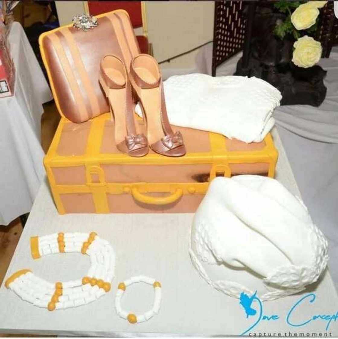 13 traditional wedding cakes that stun you (photos)