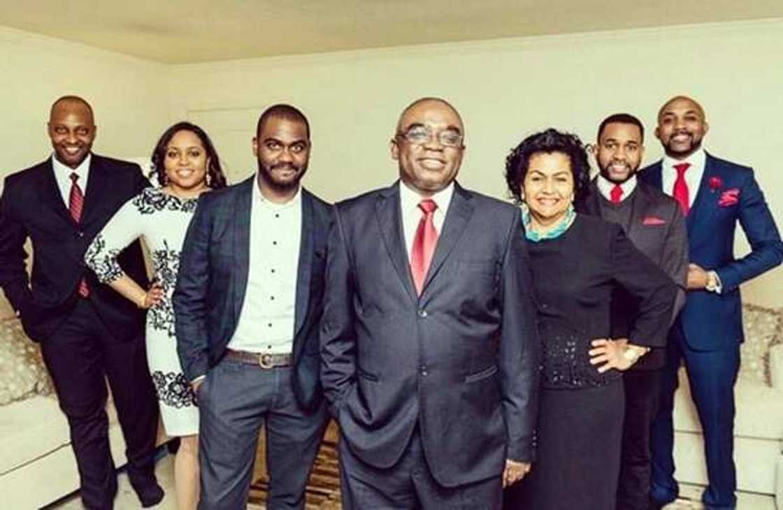 Banky W family