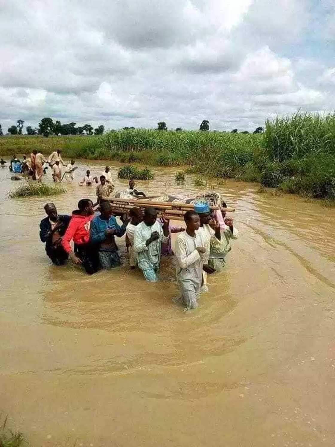 Ruwan sama ya rusa makabarta da hana mutane binne gawa a jihar Katsina