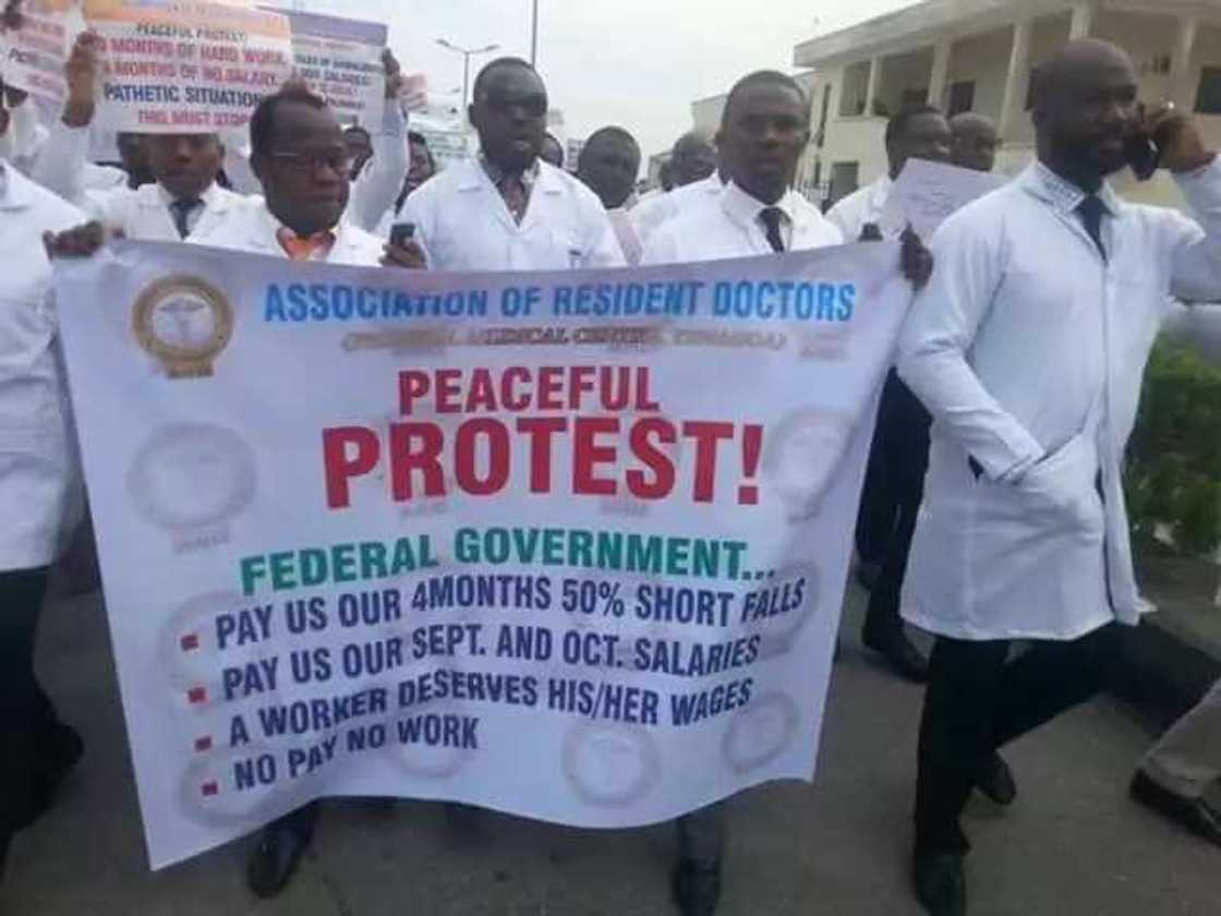 Doctors to stop helping people if government won't pay salaries Doctors to stop helping people if government won't pay salaries