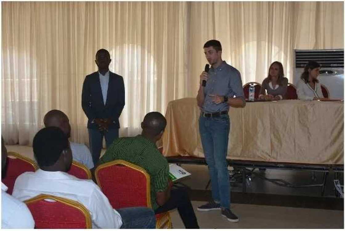 First Jiji conference: Achievements and perspectives First Jiji conference: Achievements and perspectives
